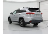 $24998 : Toyota Highlander 2019 LE 4d thumbnail