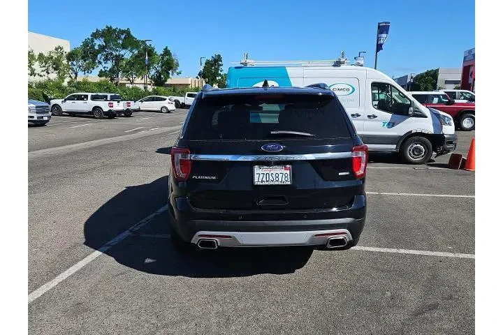 $18000 : Ford Explorer 2017 AWD Plati image 7