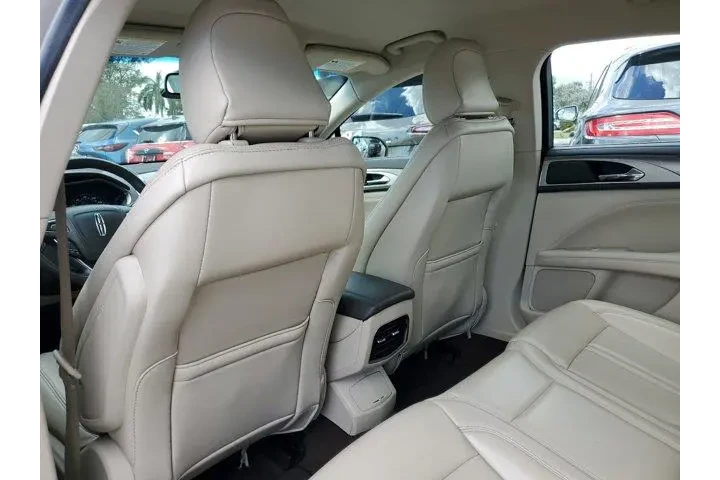 Lincoln MKZ 2020 Standard 4d image 8