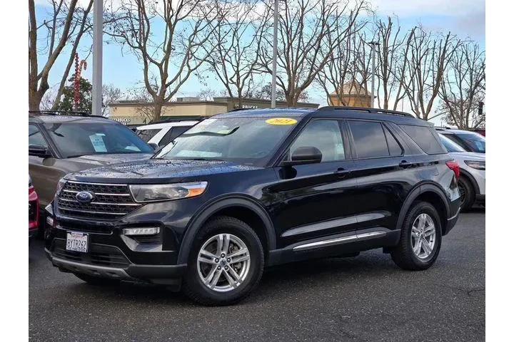 $26995 : Ford Explorer 2021 AWD XLT 4 image 2
