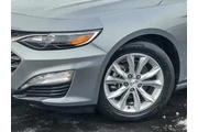 $21880 : Chevrolet Malibu 2024 LT 4dr thumbnail