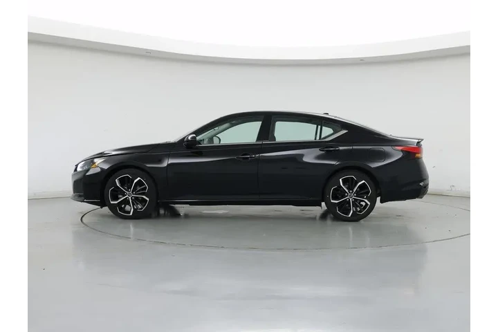 $24998 : Nissan Altima 2023 2.5 SR 4d image 3