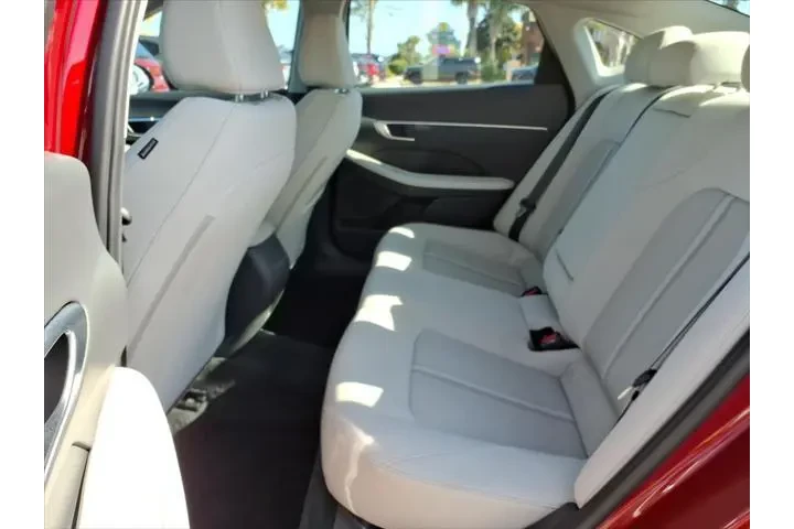 $27990 : Hyundai SONATA 2024 SEL 4dr image 8