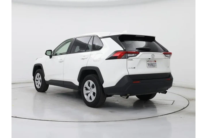 $26998 : Toyota RAV4 2023 LE 4dr SUV image 2