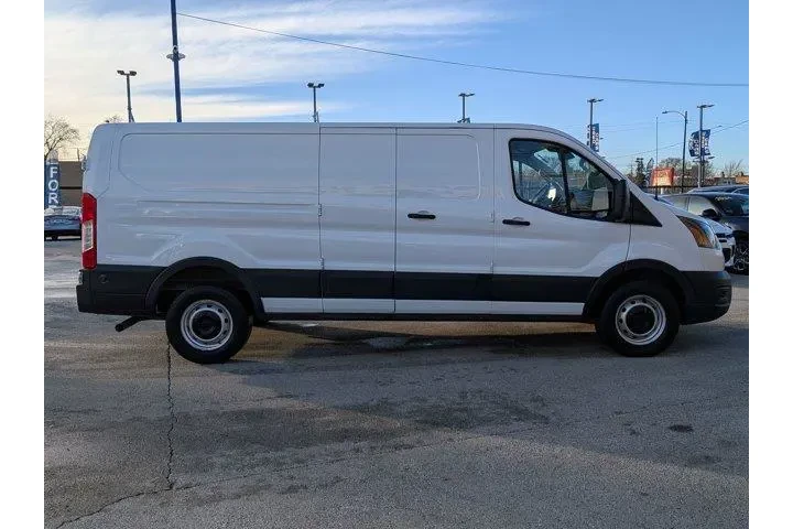$22294 : Ford Transit 2020 250 3dr SW image 2