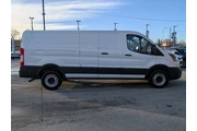 $22294 : Ford Transit 2020 250 3dr SW thumbnail