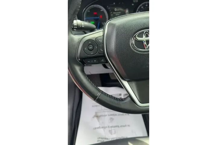 $34288 : Toyota Venza 2023 AWD LE 4dr image 9