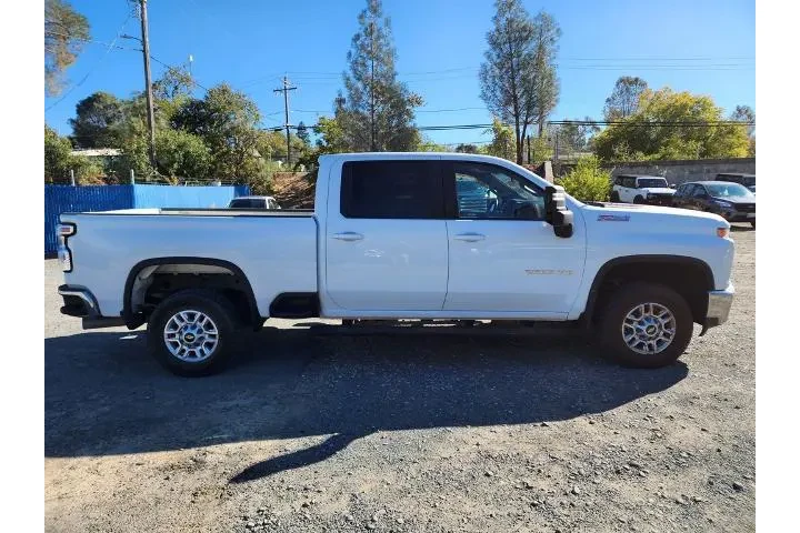 $37500 : Chevrolet Silverado 2500HD 2 image 7