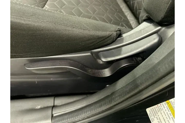 $17857 : Mitsubishi Outlander Sport 2 image 10