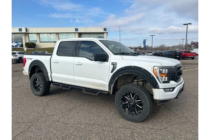 $38995 : Ford F-150 2021 4x4 XLT 4dr image 4