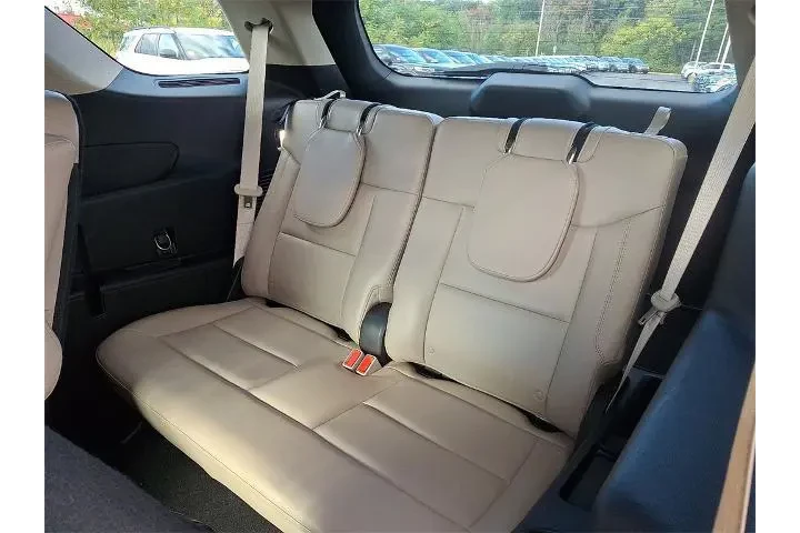 $31990 : Ford Explorer 2022 AWD XLT 4 image 10