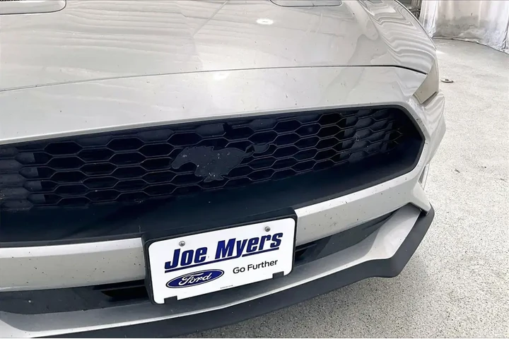 $15991 : Ford Mustang 2019 EcoBoost P image 7