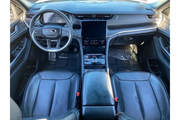 $38274 : Jeep Grand Cherokee L 2024 4 image 10