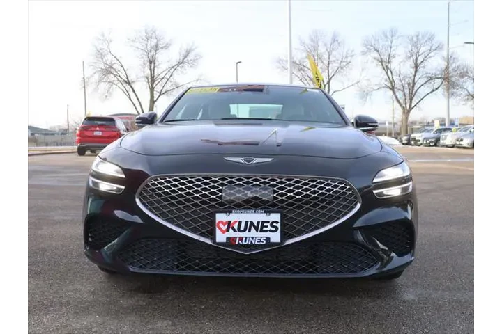 $30377 : Genesis G70 2025 2.5T Standa image 3