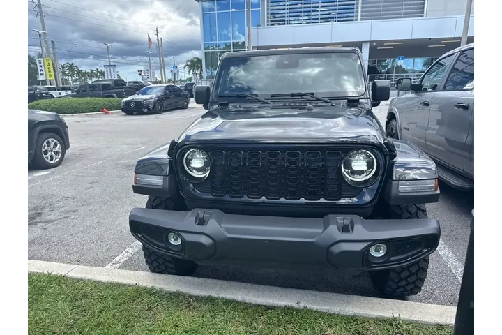 $34999 : Jeep Gladiator 2024 4x4 Will image 2