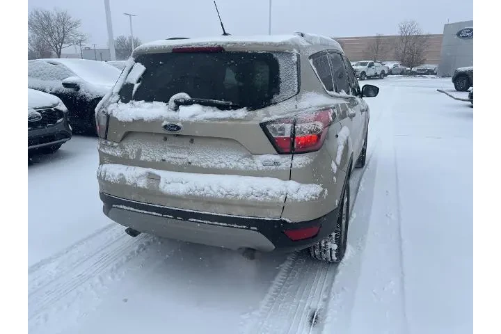 $10000 : Ford Escape 2018 AWD SE 4dr image 8