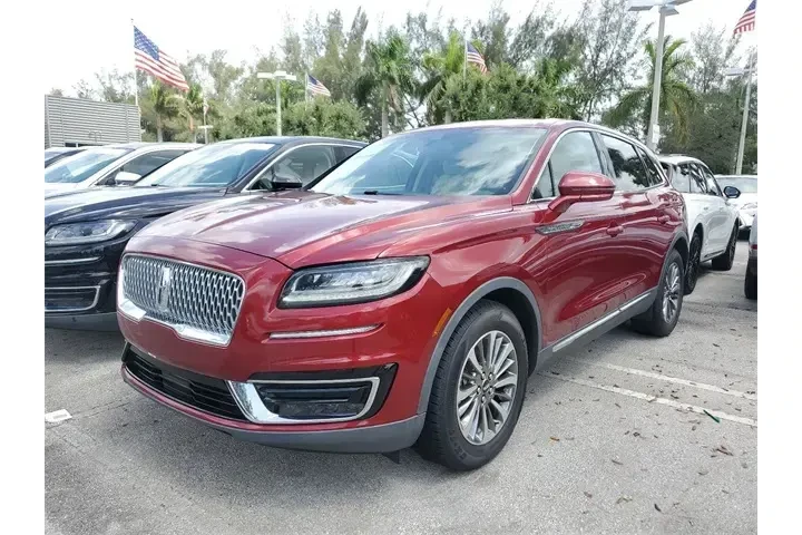 $20990 : Lincoln Nautilus 2019 Select image 3