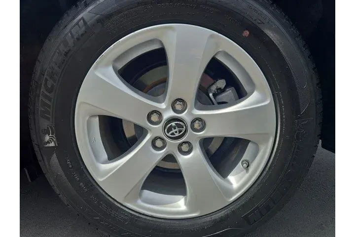 $29995 : Toyota Sienna 2018 LE 7-Pass image 6