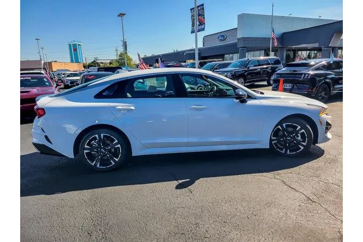 $26866 : Kia K5 2022 AWD GT-Line 4dr image 9