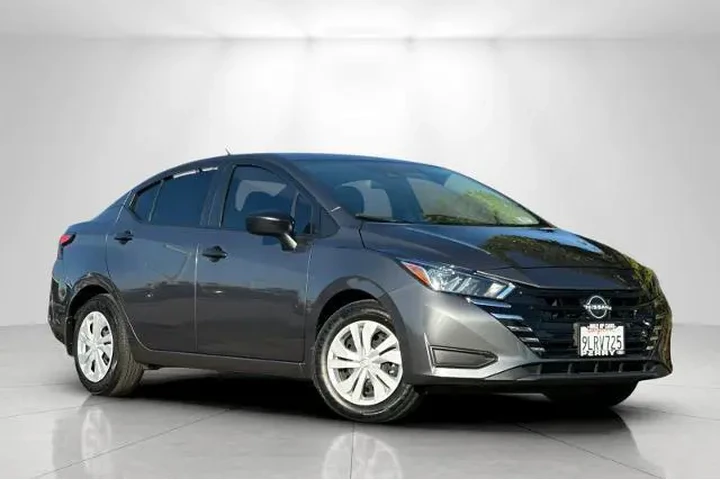 $17995 : Nissan Versa 2024 S 4dr Seda image 1