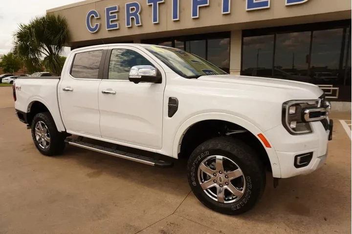 $39725 : Ford Ranger 2024 4x4 Lariat image 1