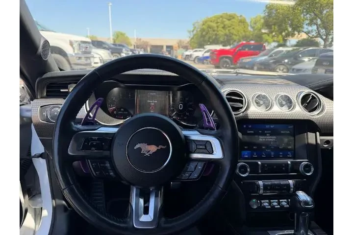 $38800 : Ford Mustang 2020 GT 2dr Fas image 5