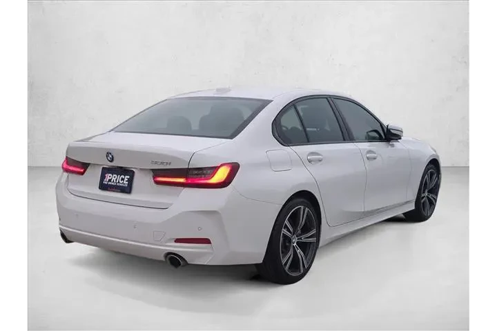 $33354 : BMW 3 Series 2023 330i 4dr S image 5