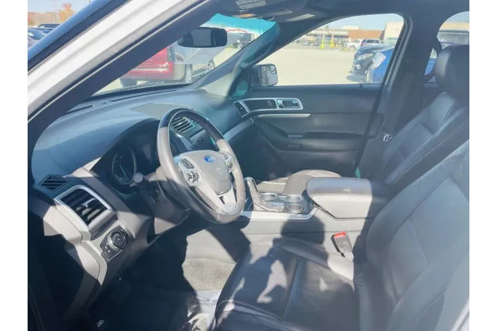 $7250 : 2014 Explorer XLT image 10