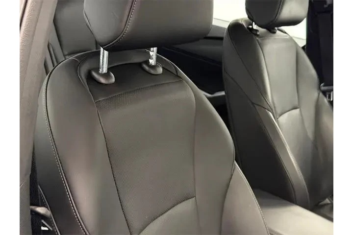 $28500 : Honda Accord Hybrid 2023 Spo image 9