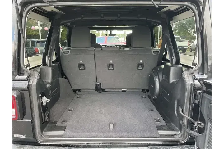 $31511 : Jeep Wrangler Unlimited 2021 image 8