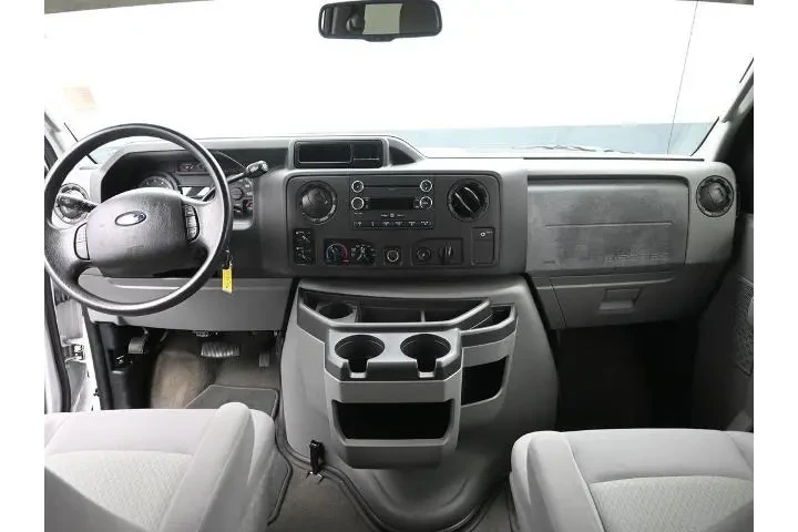 $21871 : Ford E-Series 2012 E-350 SD image 10