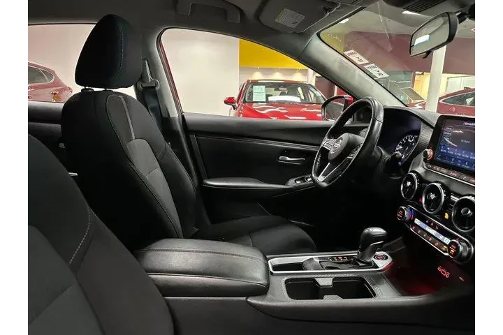 $17440 : Nissan Sentra 2022 SV 4dr Se image 6
