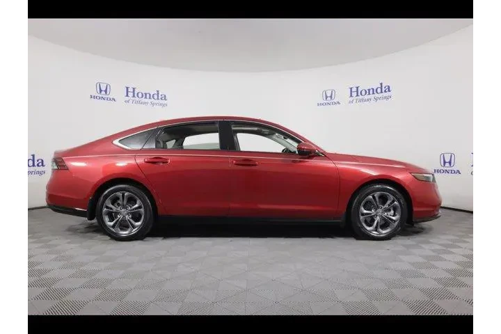 $34875 : Honda Accord Hybrid 2025 EX- image 8