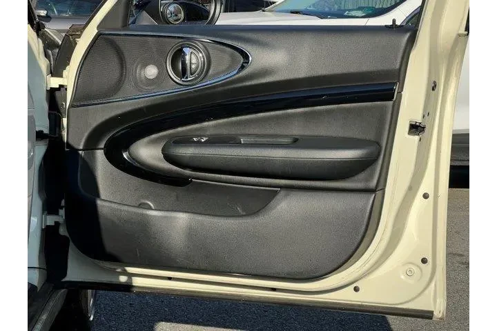 $10991 : MINI Clubman 2017 AWD Cooper image 8