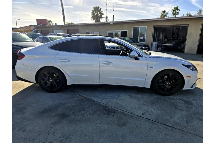 $15995 : 2022 Sonata N Line image 8