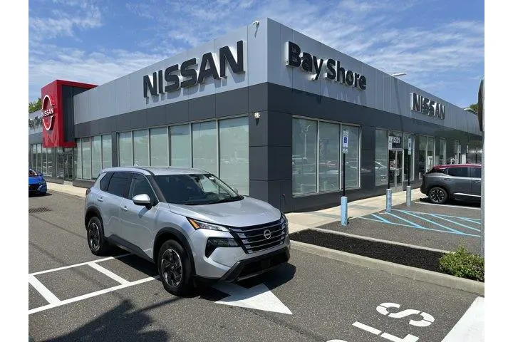 $21656 : Nissan Rogue 2025 AWD SV 4dr image 1