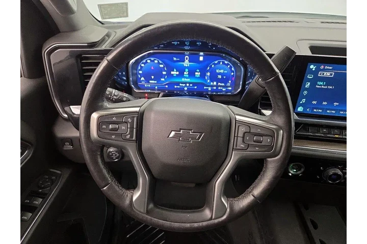 $39998 : Chevrolet Silverado 1500 202 image 2