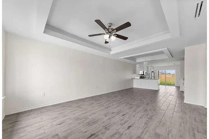 $800 : HOUSE RENT IN BROWNSVILLE TX image 9