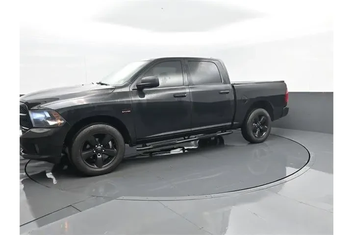 $16997 : Ram 1500 2015 4x4 Express 4d image 5