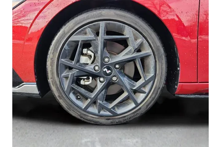 $22166 : Hyundai ELANTRA 2024 N Line image 10