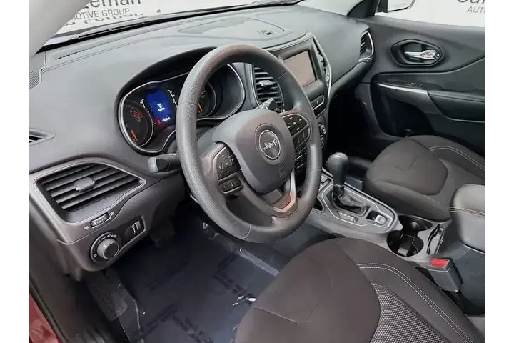 $20500 : Jeep Cherokee 2021 Latitude image 9