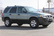 $8995 : 2005 Escape XLT thumbnail