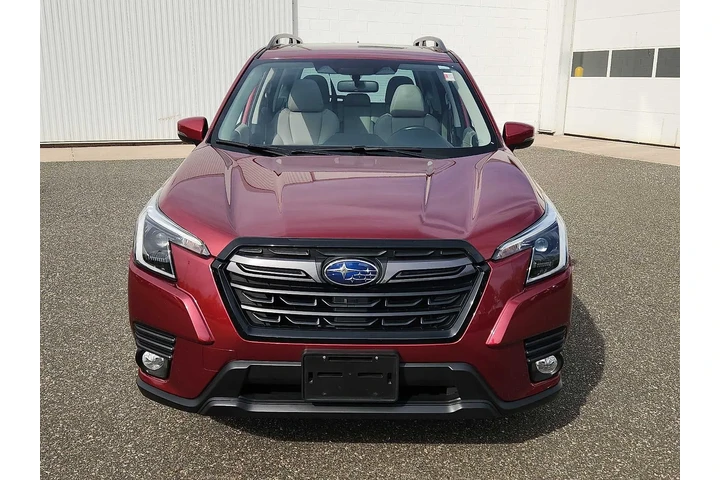 $28488 : Subaru Forester 2023 AWD Lim image 2