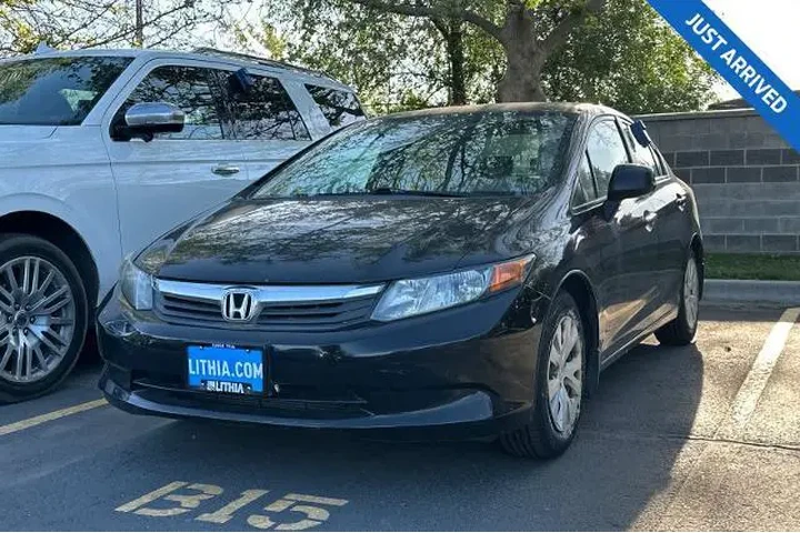 $10995 : Honda Civic 2012 LX 4dr Seda image 1