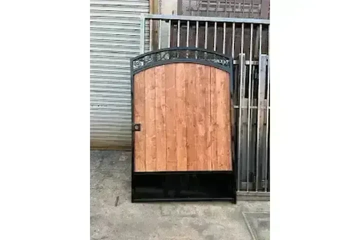 SON&FATHERS IRON WORK image 5