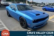 PRE-OWNED 2023 DODGE CHALLENG en Madison WV