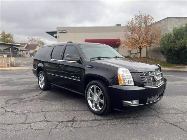 $13999 : 2014 CADILLAC ESCALADE ESV image 2