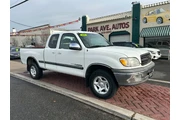 2000 Tundra SR5 en Camden