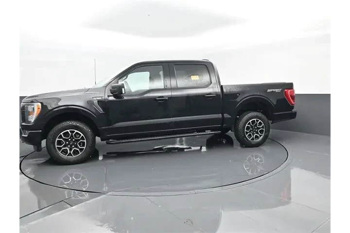 $39638 : Ford F-150 2023 4x4 XLT 4dr image 5