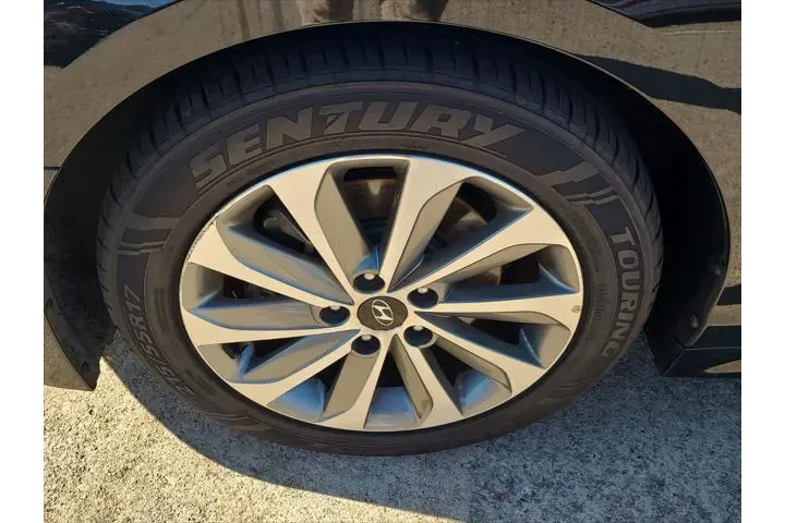 $9303 : Hyundai SONATA 2016 Sport 4d image 10